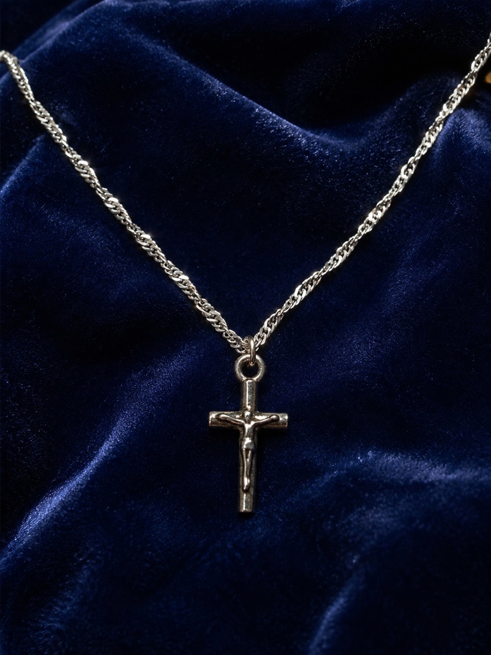 Sterling Silver Italian Chain Necklace 16” with Cross Pendant